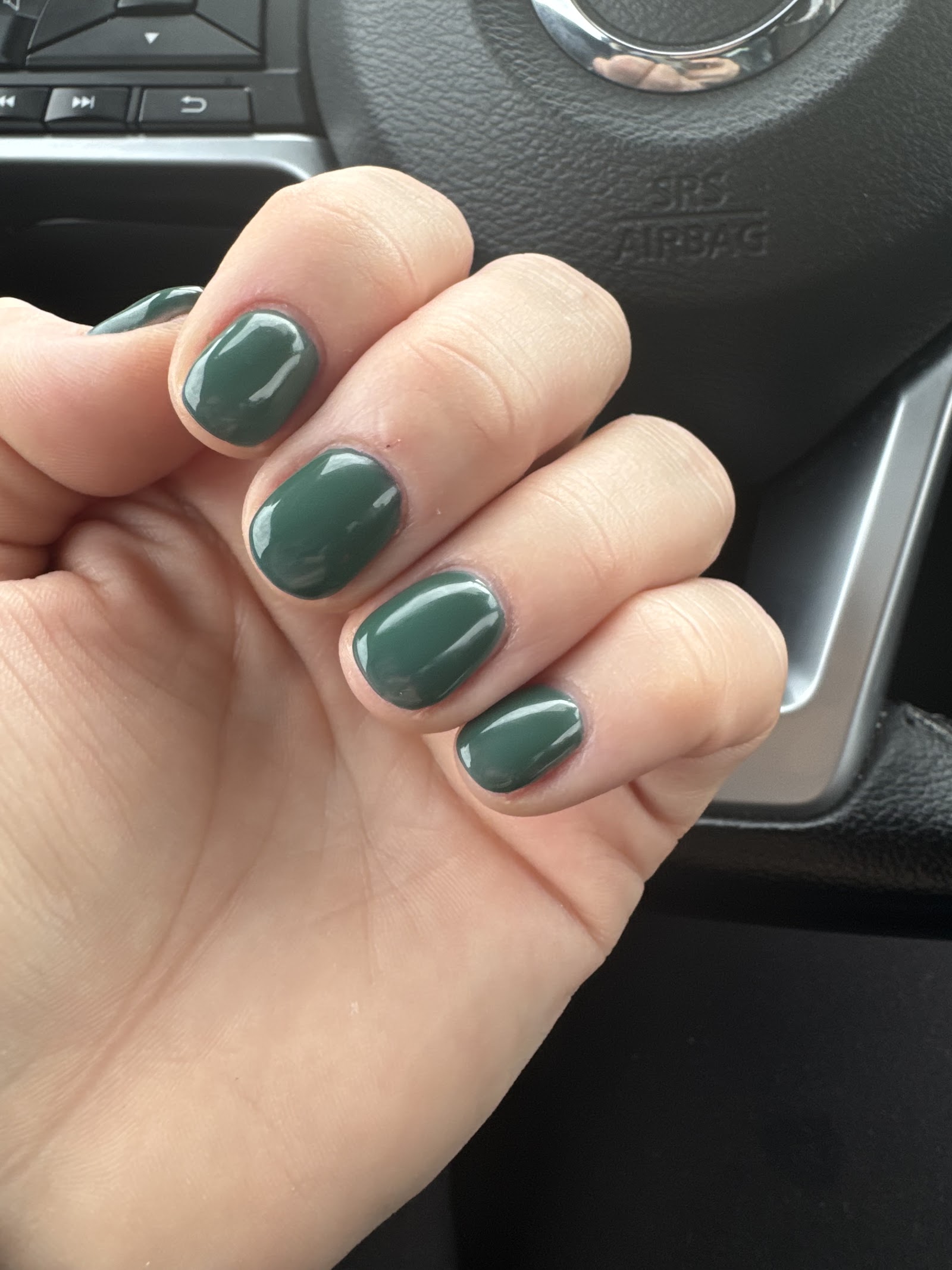 Colorful Nails & Spa nail photo 4